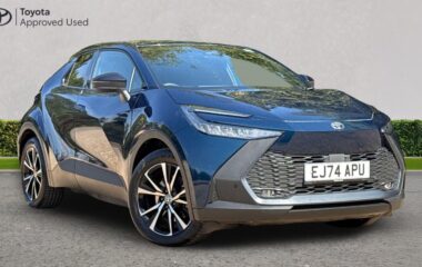 Used Toyota C-HR 2.0 VVT 13.6kWh Design SUV 5dr Petrol Plug-in Hybrid CVT Euro 6 (s/s) (223 ps)