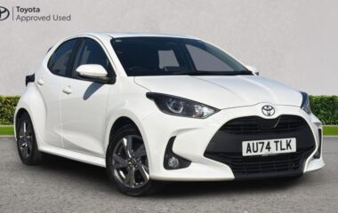 Used Toyota Yaris 1.5 VVT-h Icon Hatchback 5dr Petrol Hybrid E-CVT Euro 6 (s/s) (116 ps)