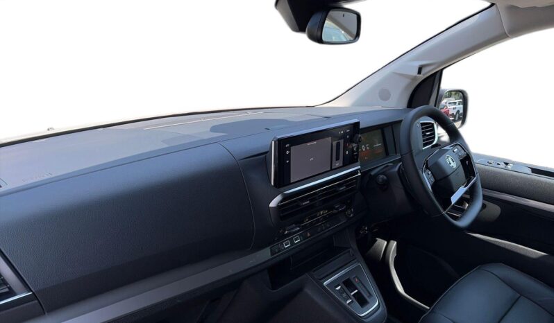 Used Vauxhall Vivaro Life 75kWh Ultimate XL MPV Auto LWB 5dr (8 Seat, 11kW Charger) full
