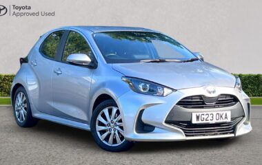 Used Toyota Yaris 1.5 VVT-h Icon E-CVT Euro 6 (s/s) 5dr