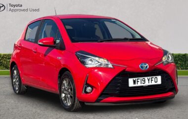 Used Toyota Yaris 1.5 VVT-h Icon E-CVT Euro 6 (s/s) 5dr