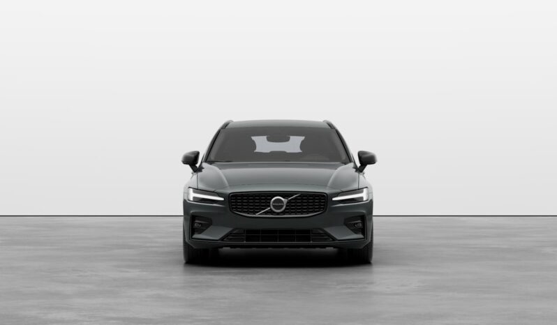 Used Volvo V60 Plus full