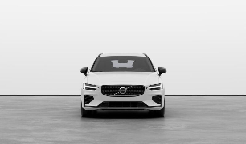 Used Volvo V60 Plus full