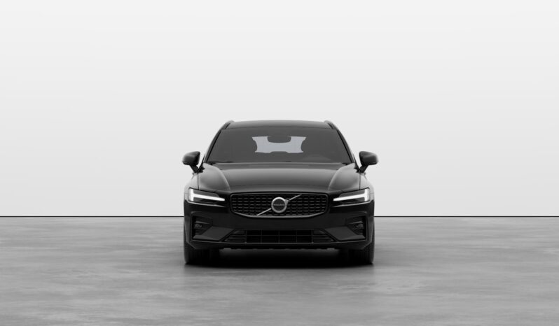 Used Volvo V60 Plus full